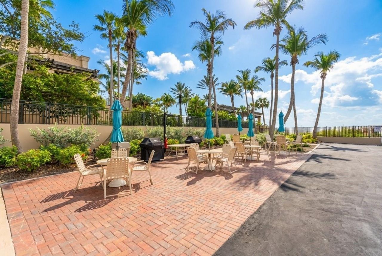 1212 Benjamin Franklin Drive, Unit 206, Sarasota, FL 34236 Photo