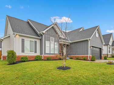 331 Furlong Trace, Versailles, KY 40383