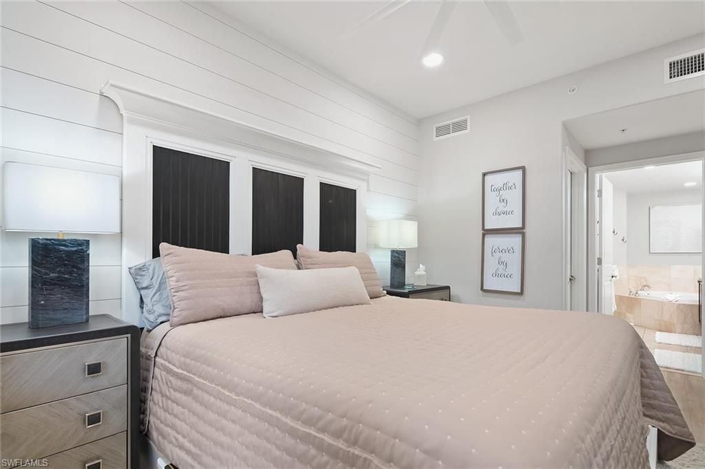 1015 Sandpiper St, Unit D102, Naples, FL 34102 Photo