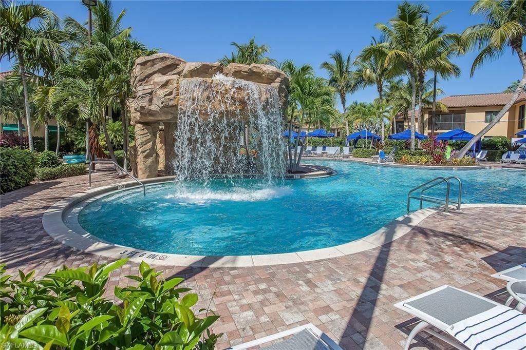 1015 Sandpiper St, Unit D102, Naples, FL 34102 Photo