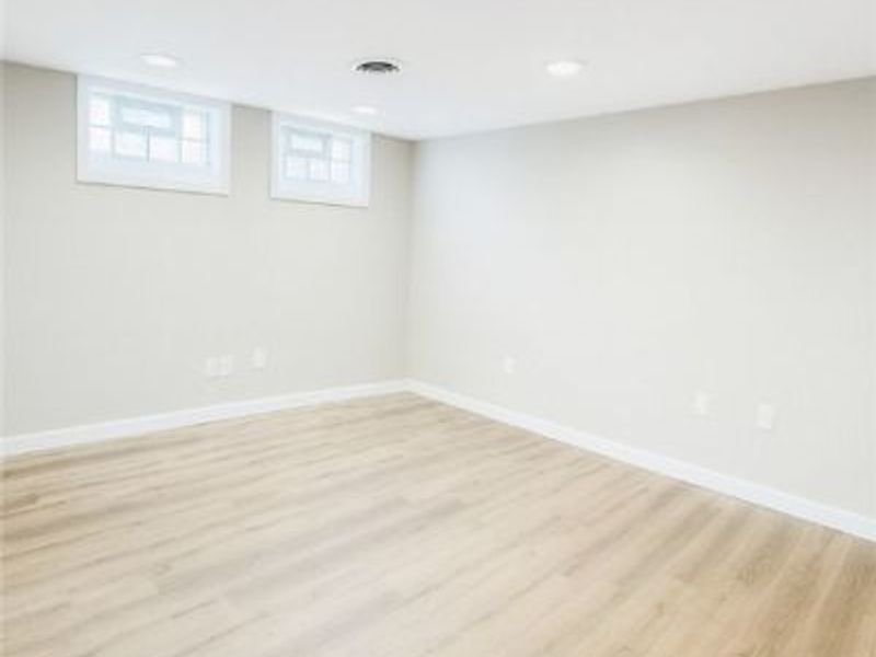 14505 Triskett Road, Cleveland, OH 44111 Photo 13