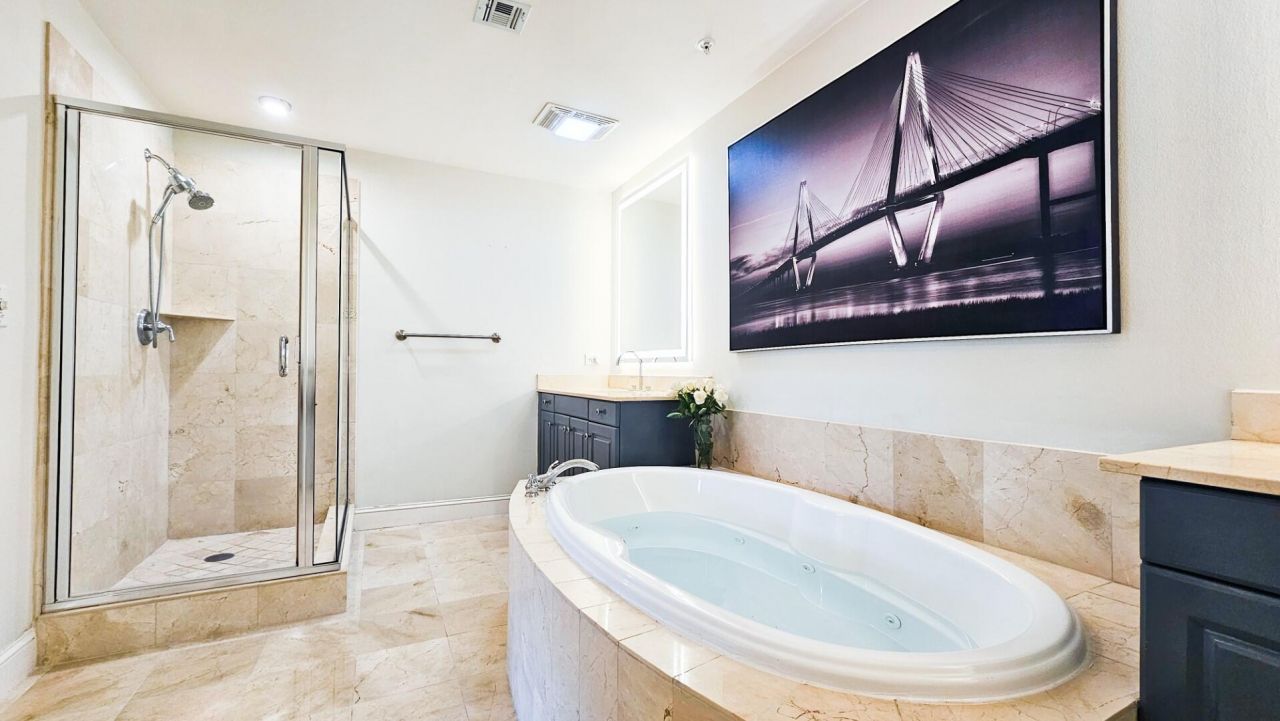 113 N Plaza Ct. Court Photo 40