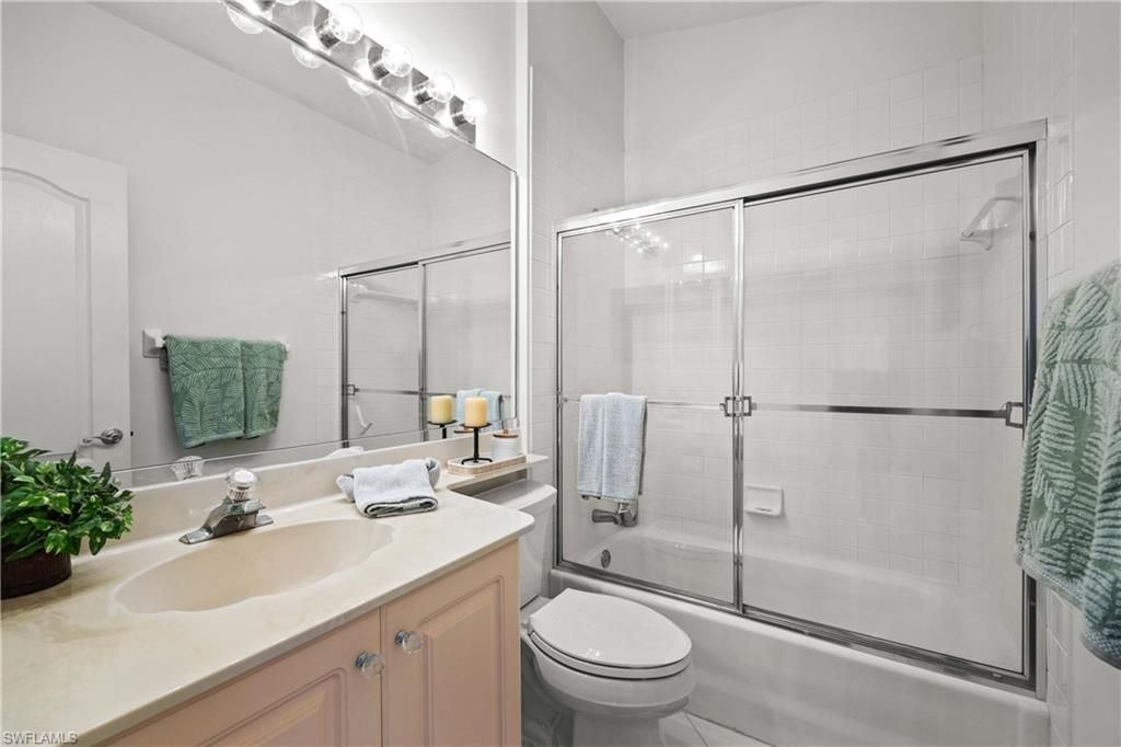 8415 Excalibur Cir, Unit B10, Naples, FL 34108 Photo