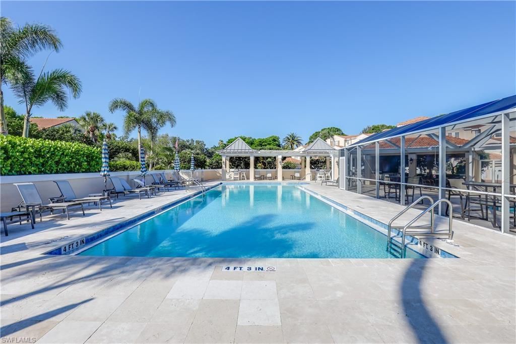 8415 Excalibur Cir, Unit B10, Naples, FL 34108 Photo