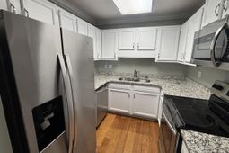 5001 Little River Rd. photo 4