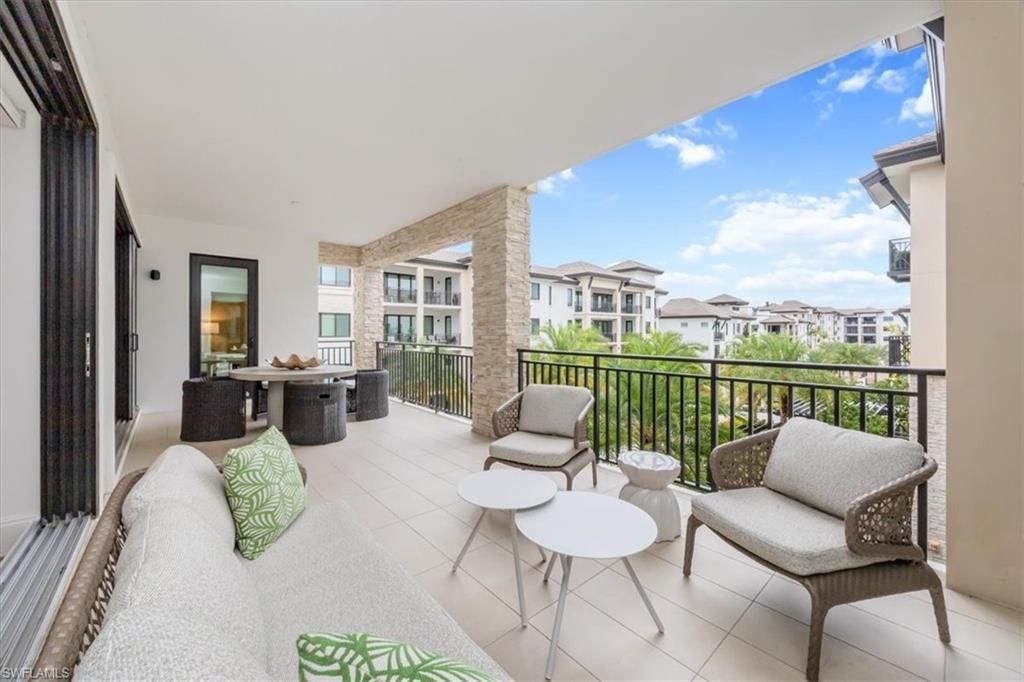 1130 3rd Ave S, Unit 416, Naples, FL 34102 Photo