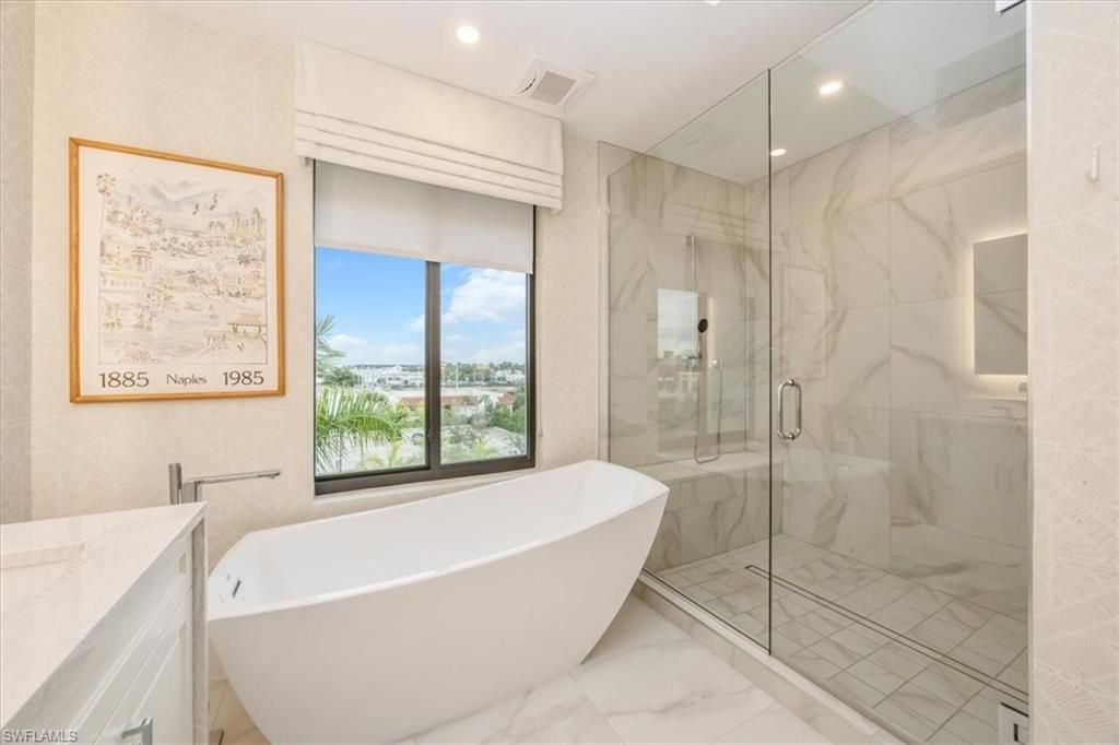 1130 3rd Ave S, Unit 416, Naples, FL 34102 Photo