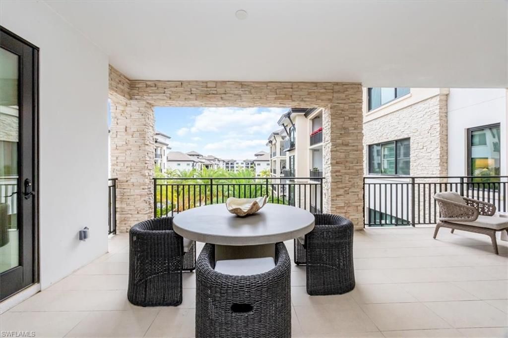 1130 3rd Ave S, Unit 416, Naples, FL 34102 Photo