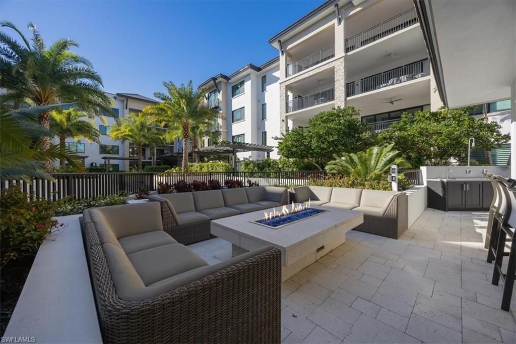 1130 3rd Ave S, Unit 416, Naples, FL 34102 Photo