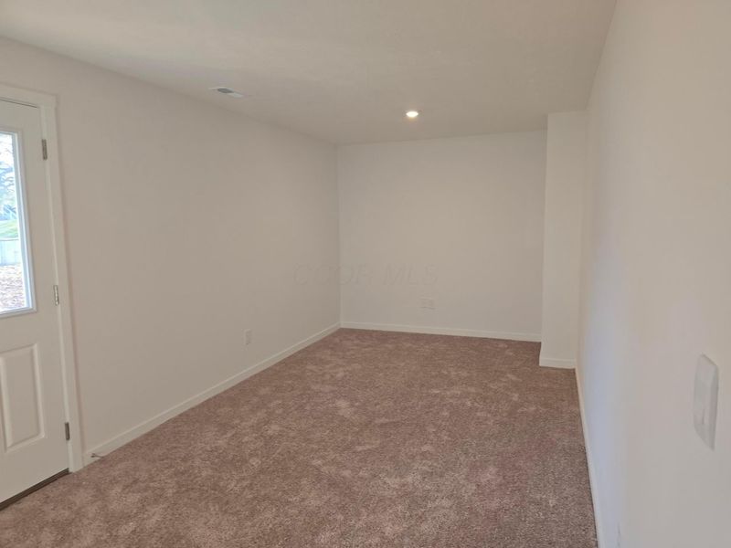 2693 Meigs Drive, Columbus, OH 43207 Photo 2