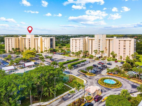 7100 Radice Court, Unit 603, Lauderhill, FL 33319