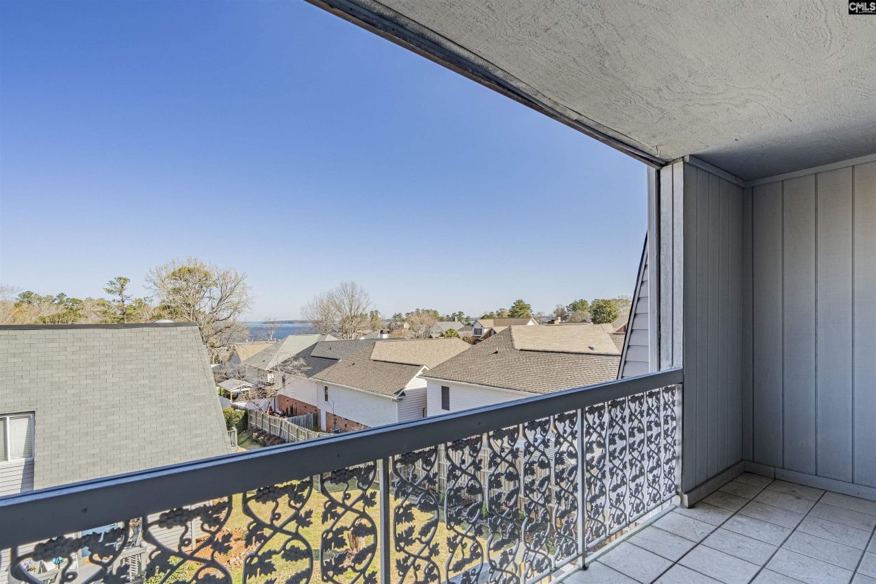 301 Harbor Heights Drive Photo 30