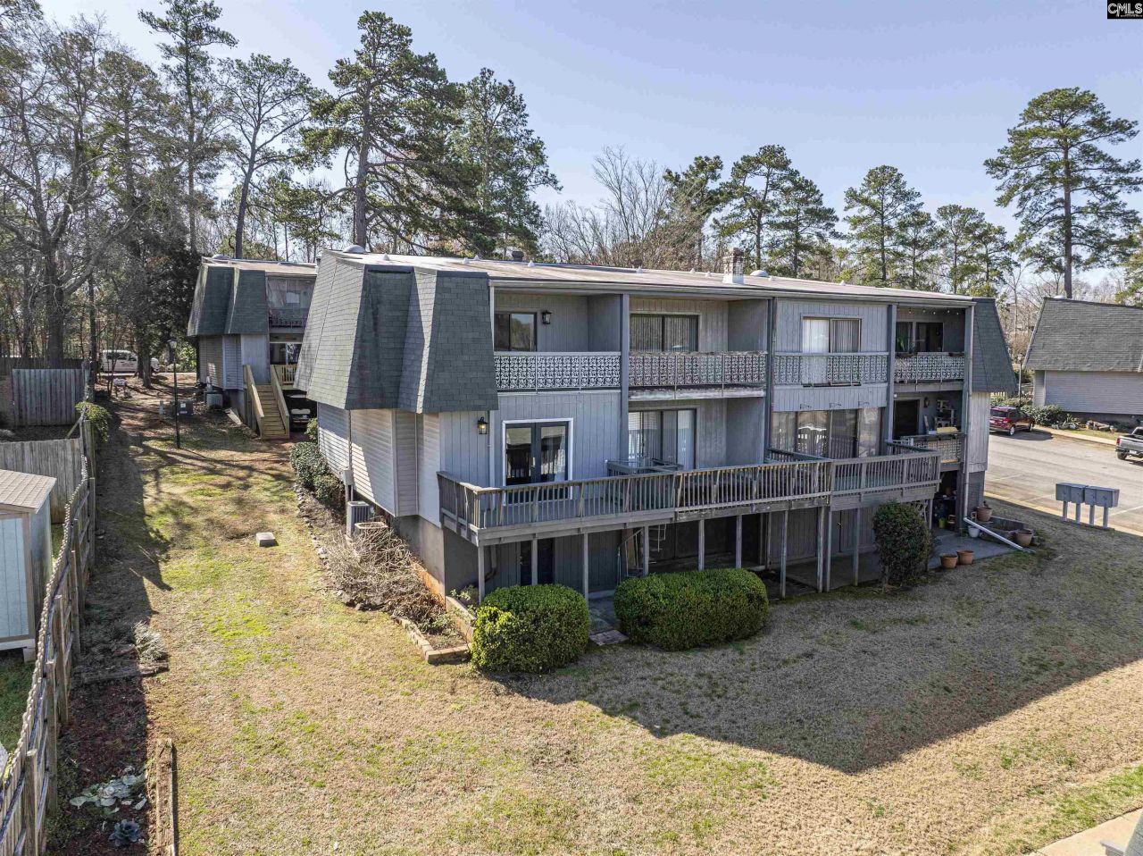 301 Harbor Heights Drive Photo 32