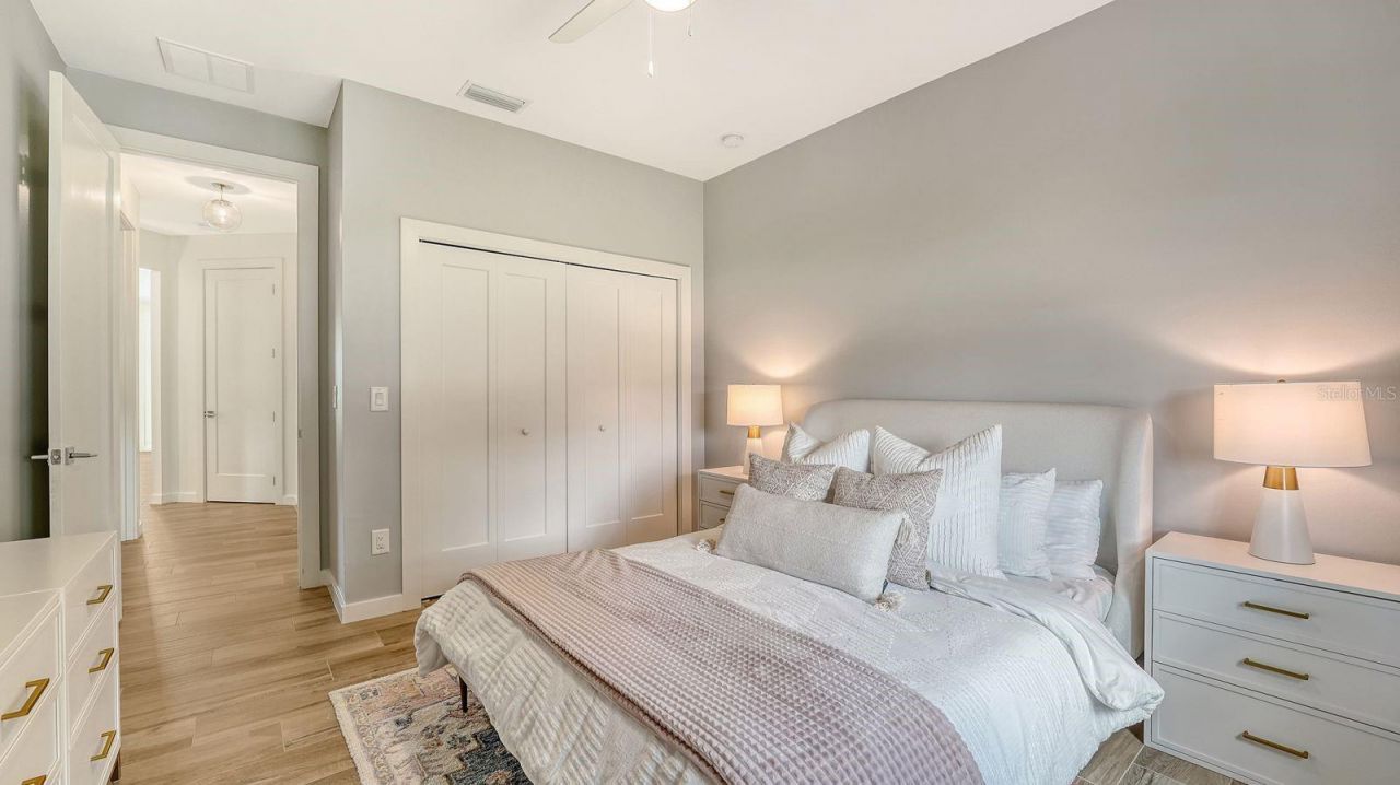 6136 Hollywood Boulevard, Sarasota, FL 34231 Photo