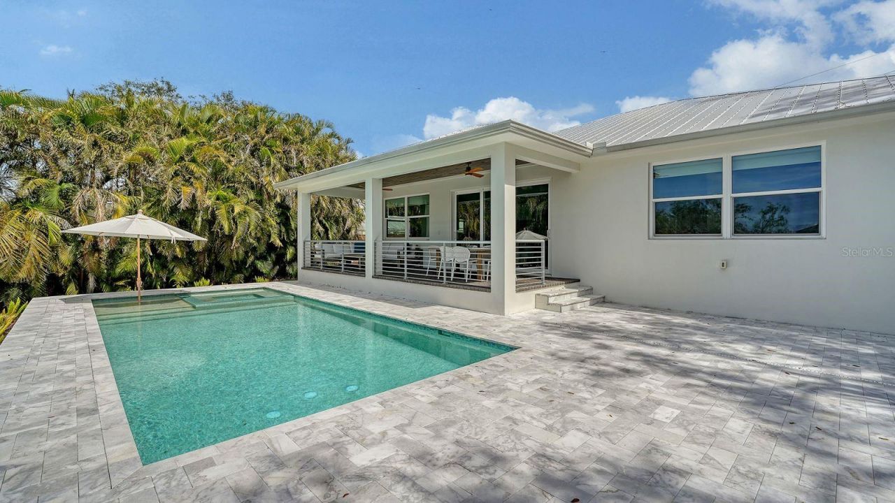 6136 Hollywood Boulevard, Sarasota, FL 34231 Photo