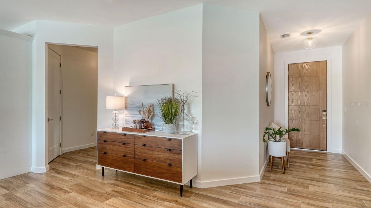 6136 Hollywood Boulevard, Sarasota, FL 34231 Photo