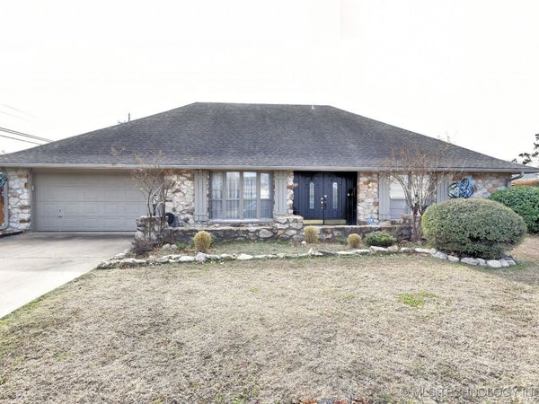 9456 E 39th Street, Tulsa, OK 74145