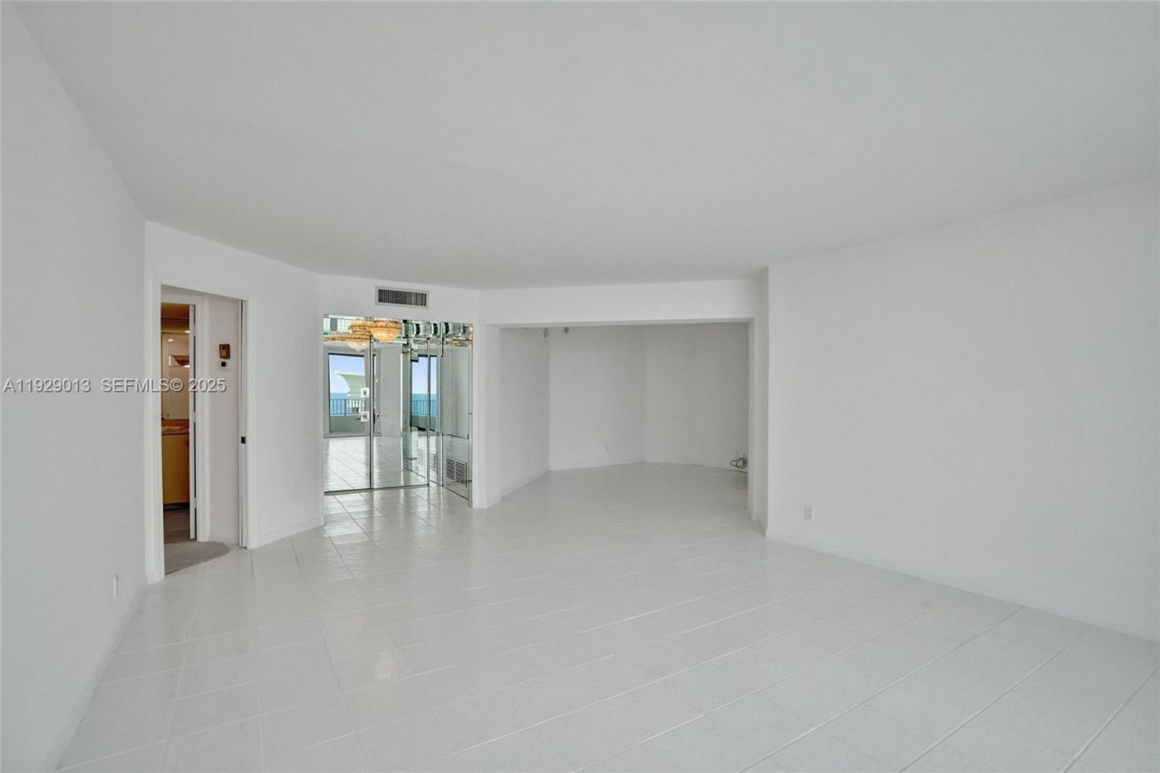 550 S Ocean Blvd, Unit Ph-05, Boca Raton, FL 33432 Photo