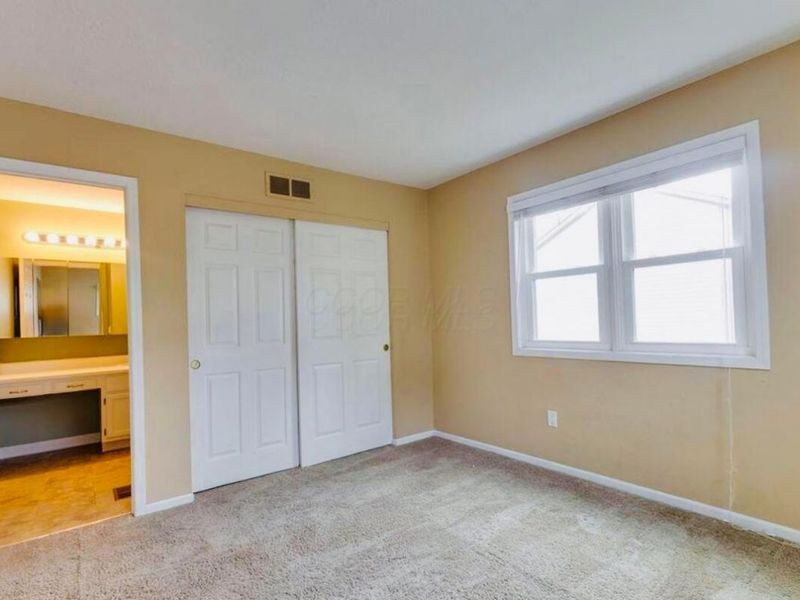 2721 Woodland Trail Drive, Columbus, OH 43231 Photo 18