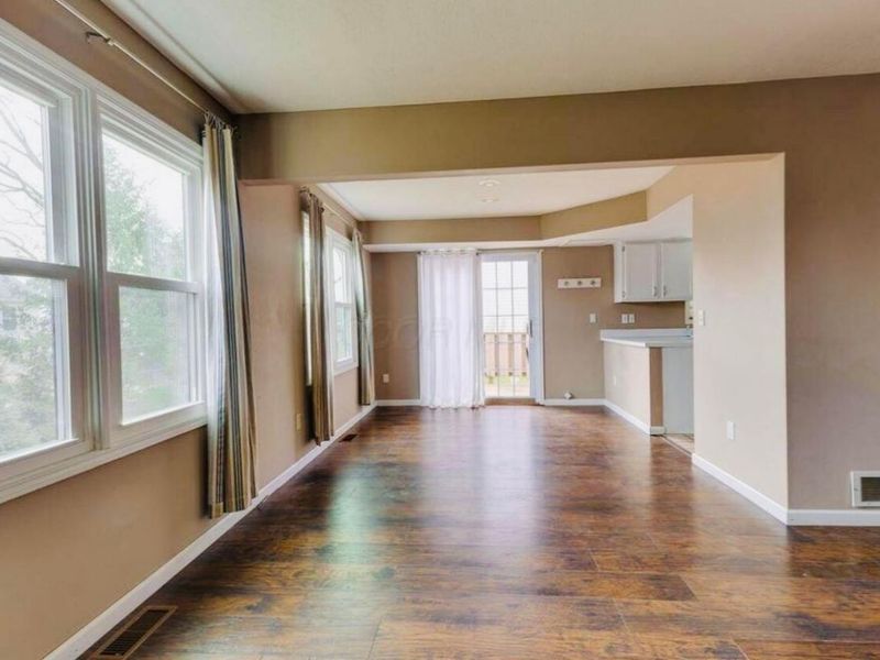 2721 Woodland Trail Drive, Columbus, OH 43231 Photo 7