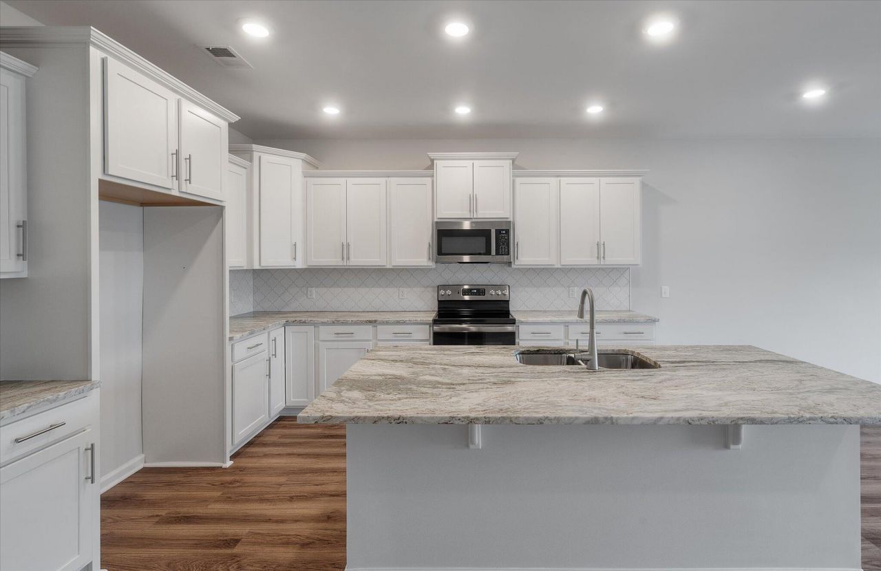 398 Painted Lady Lane Photo 12