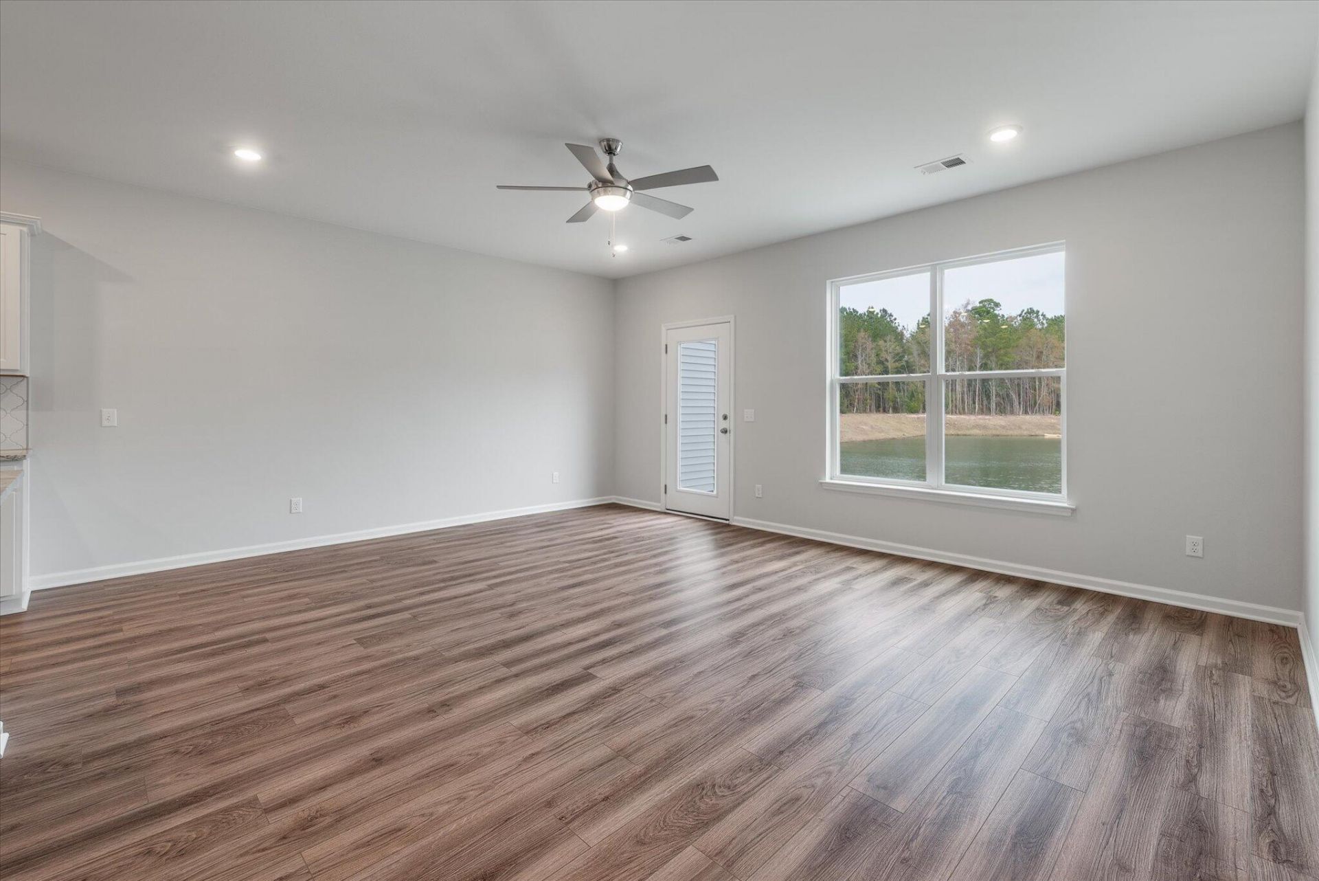 398 Painted Lady Lane Photo 19