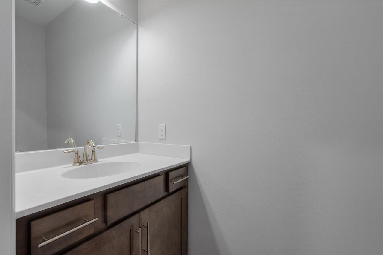 398 Painted Lady Lane Photo 8