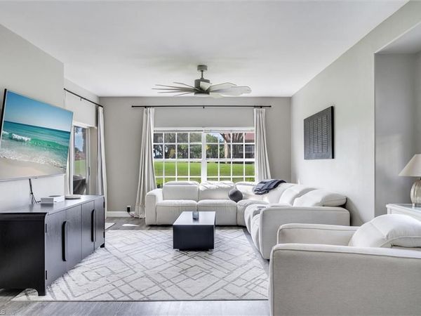 28080 Cavendish CT, Unit 2006, BONITA SPRINGS, FL 34135