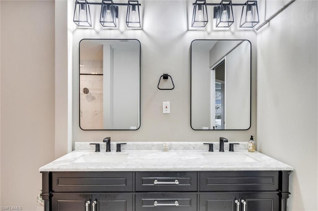 28080 Cavendish Ct, Unit 2006, Bonita Springs, FL 34135 Photo