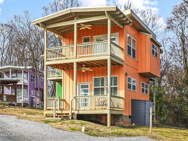 2513 Orchard House Way, Knoxville, TN 37921