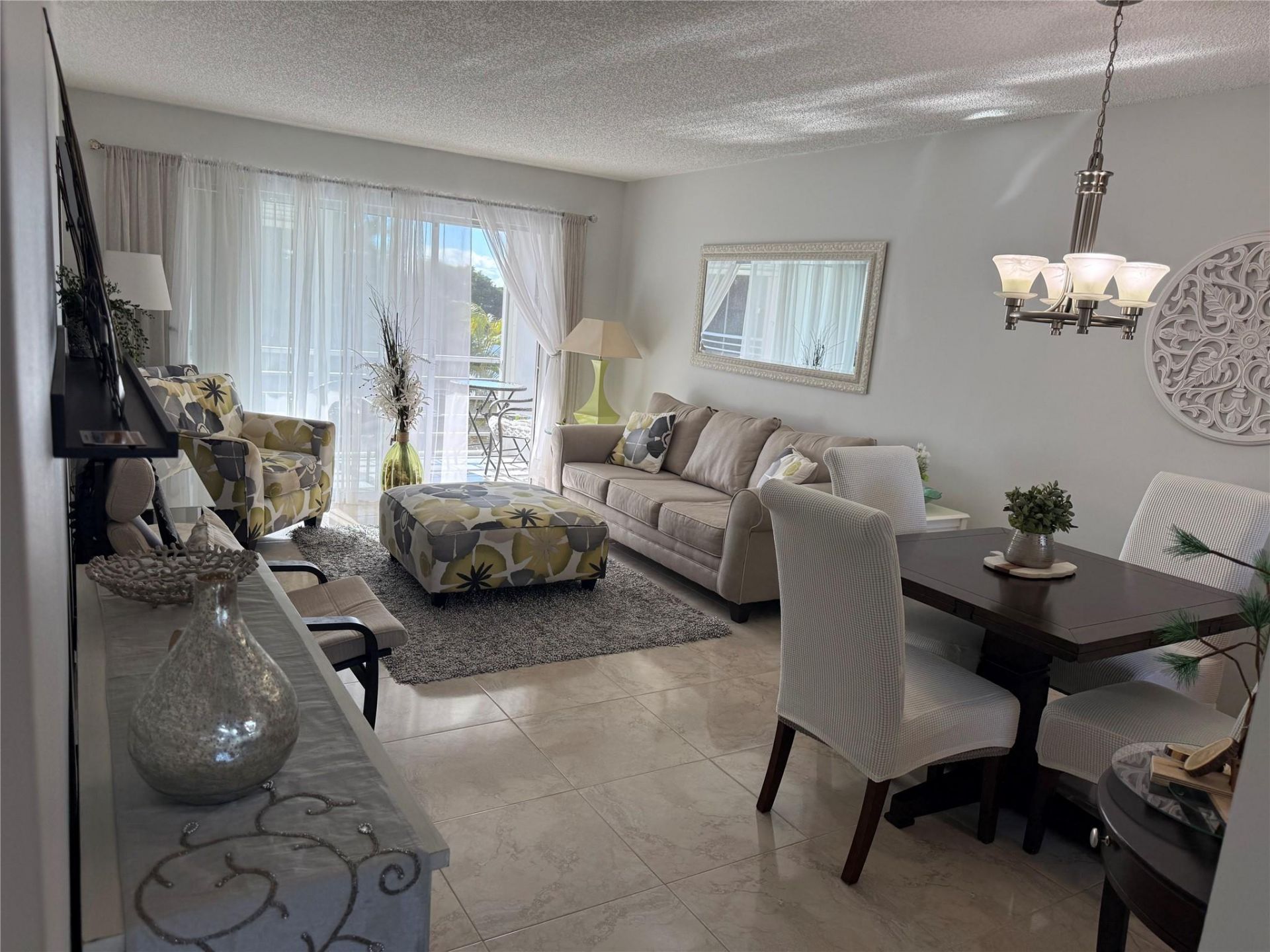 9400 Sunrise Lakes Blvd, Unit 307, Sunrise, FL 33322 Photo