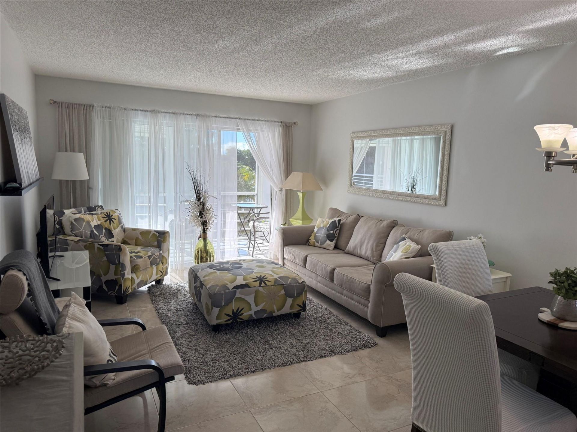 9400 Sunrise Lakes Blvd, Unit 307, Sunrise, FL 33322 Photo