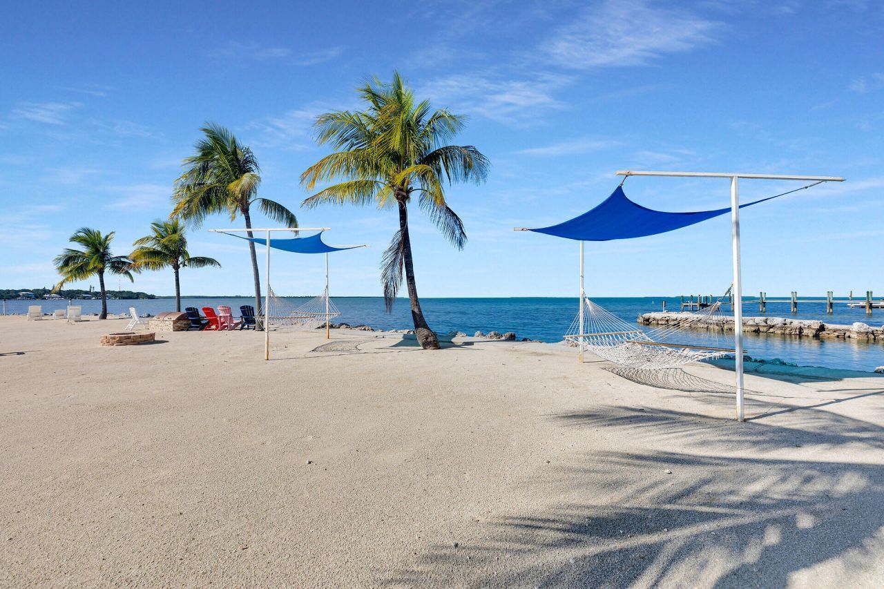 88540 Overseas Highway, Unit 304, Islamorada, FL 33070 Photo