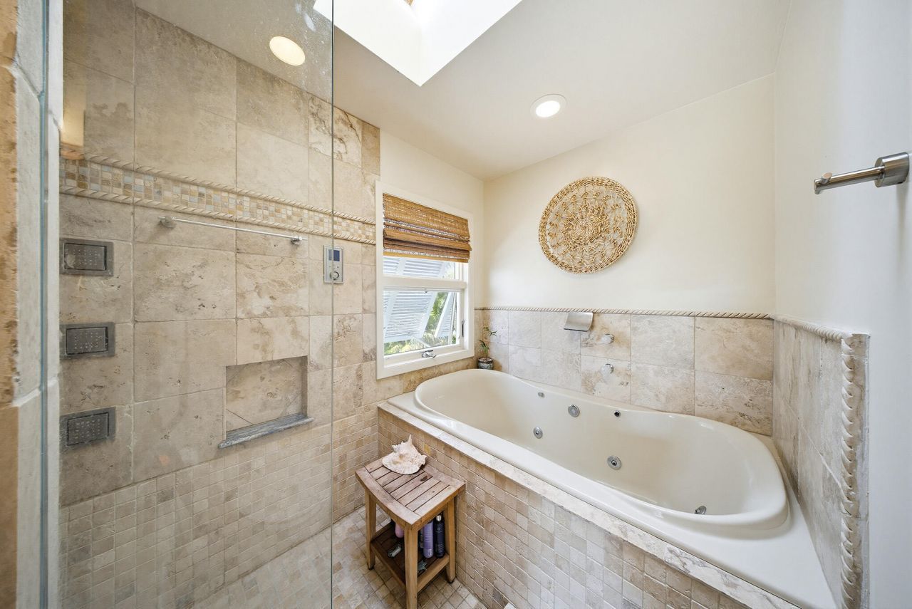 16640 Cypress Road, Sugarloaf, FL 33042 Photo