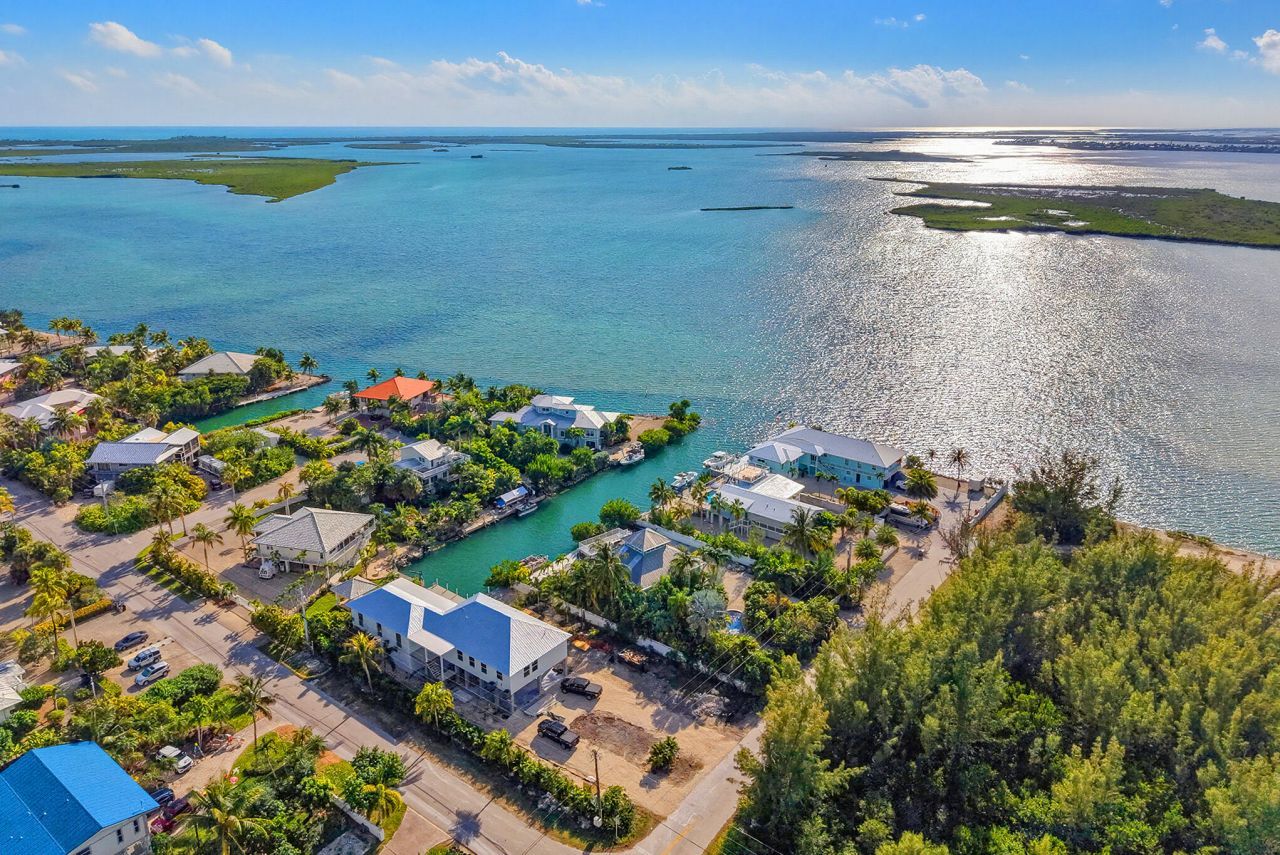 16640 Cypress Road, Sugarloaf, FL 33042 Photo