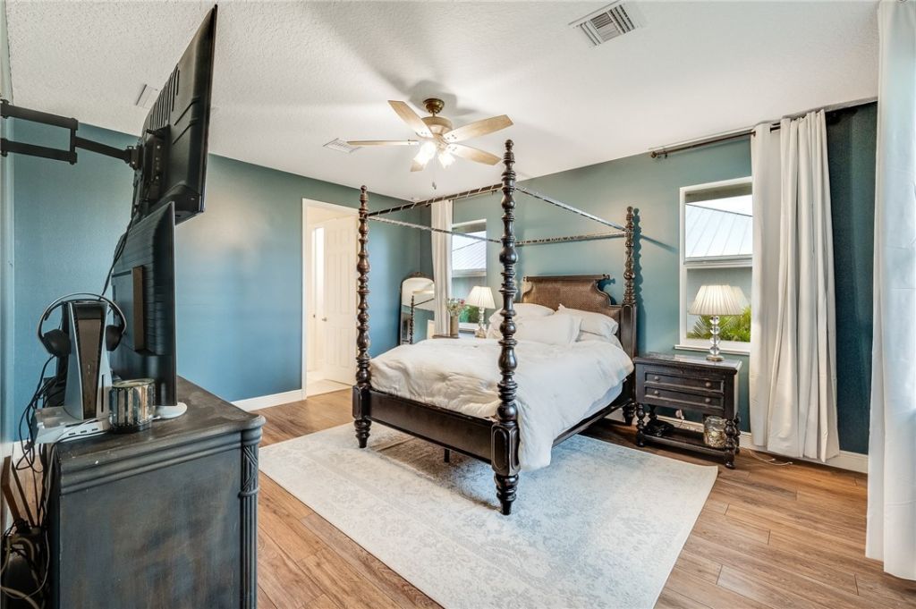 718 Yearling Trail, Sebastian, FL 32958 Photo