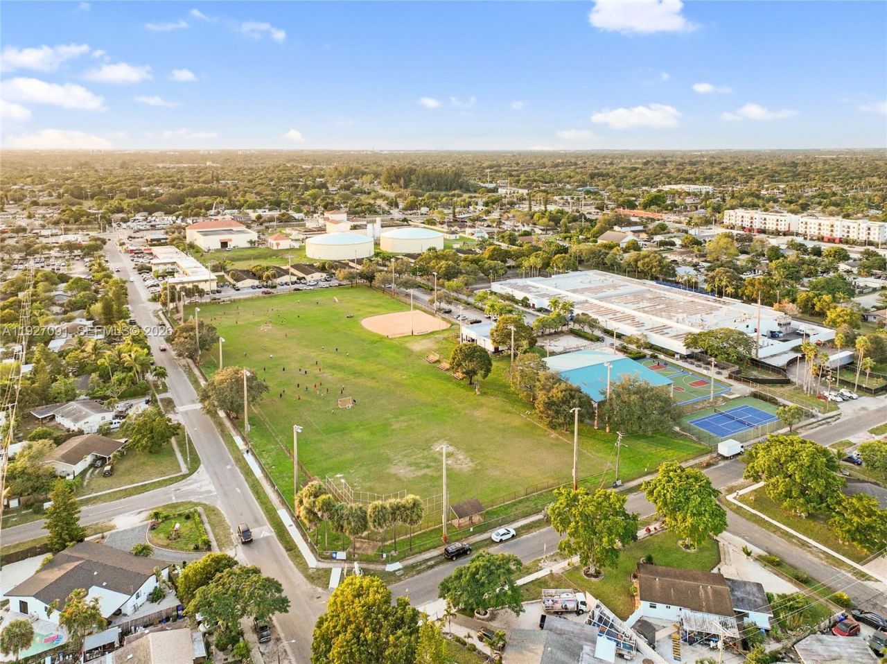 3680 SW 16th St, Fort Lauderdale, FL 33312 Photo