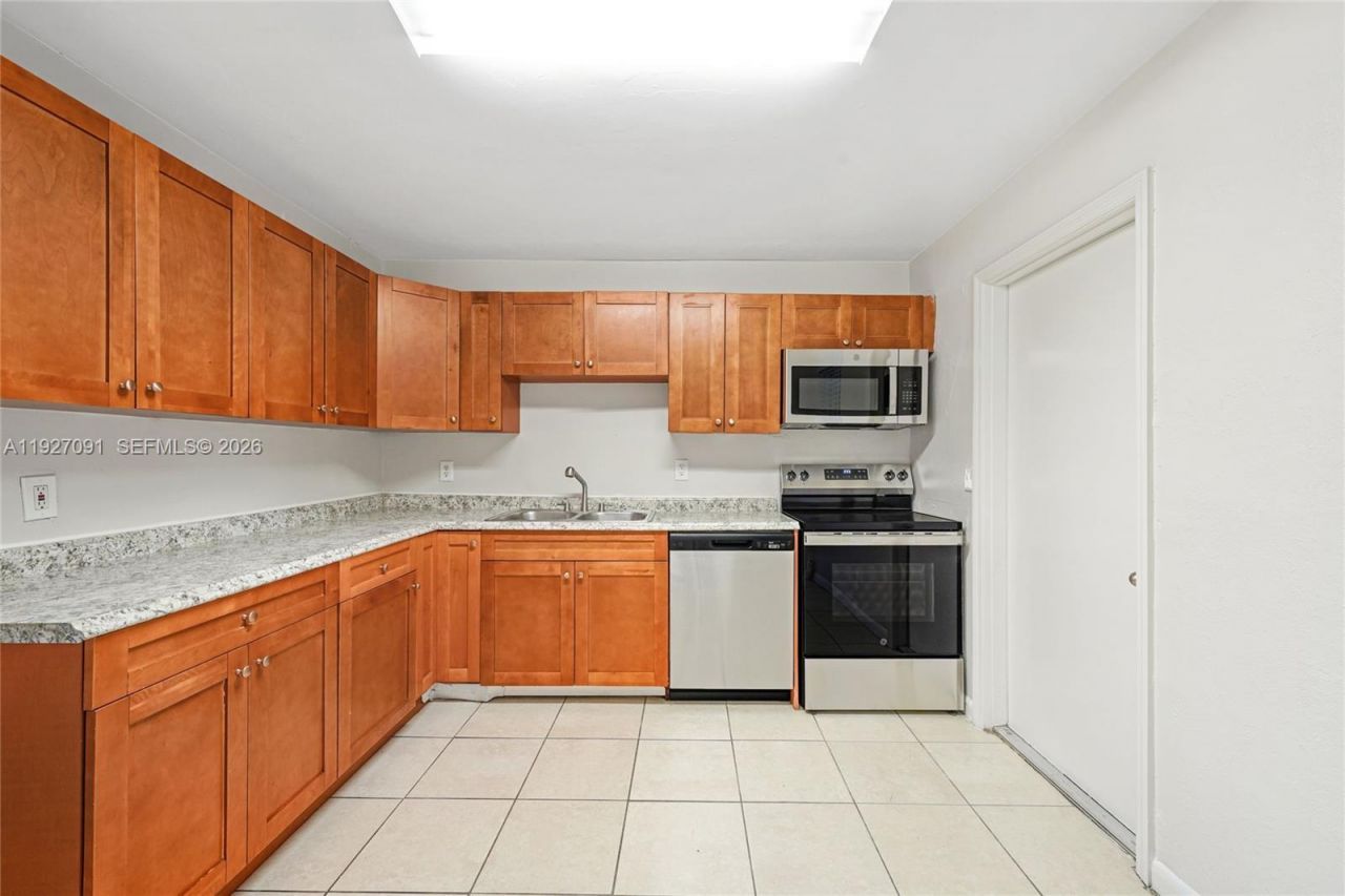 3680 SW 16th St, Fort Lauderdale, FL 33312 Photo