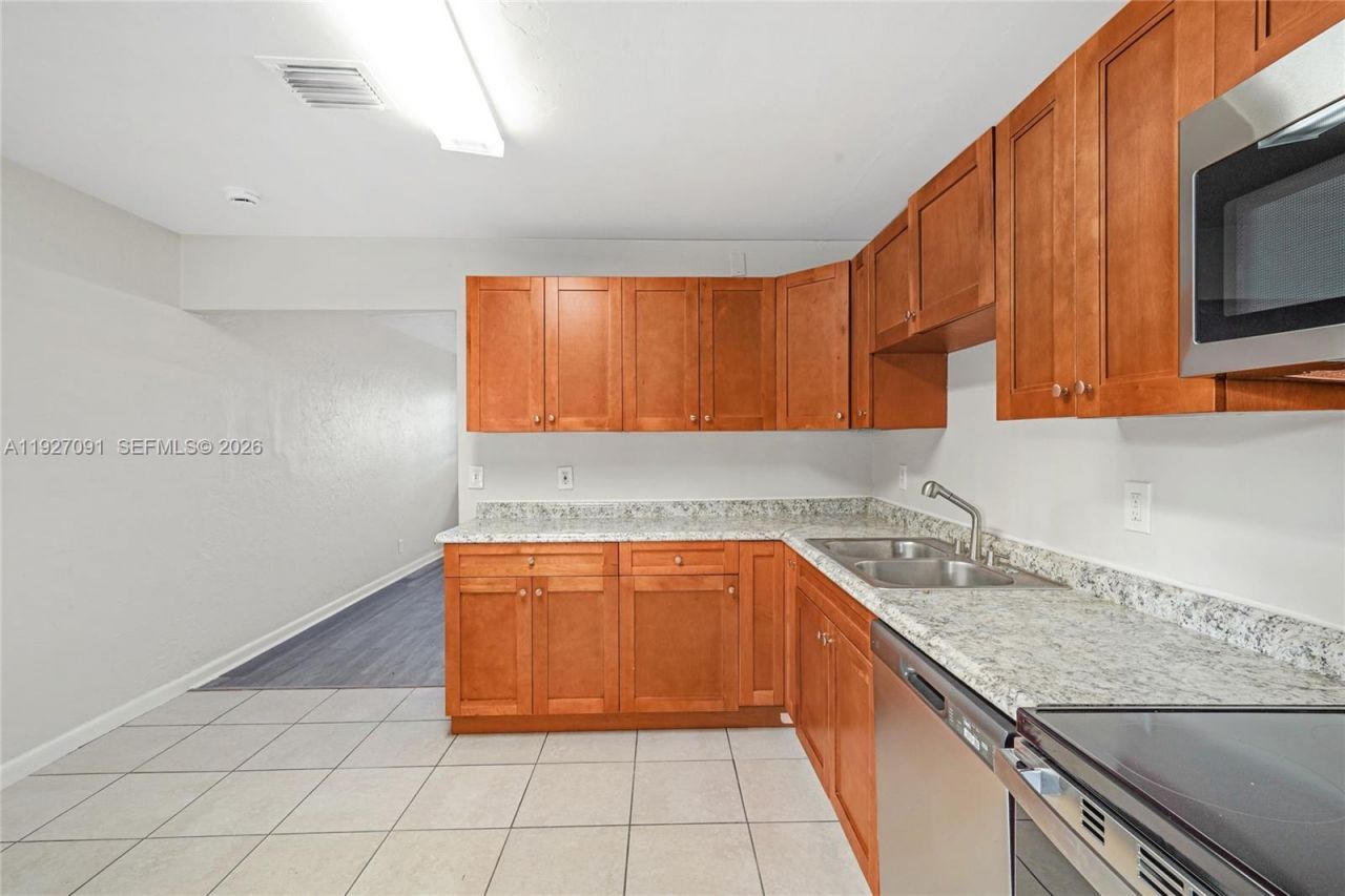 3680 SW 16th St, Fort Lauderdale, FL 33312 Photo