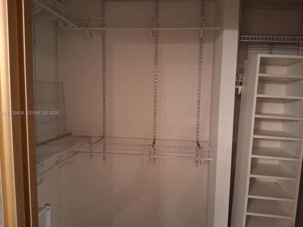 1100 St Charles Pl, Unit 719, Pembroke Pines, FL 33026 Photo