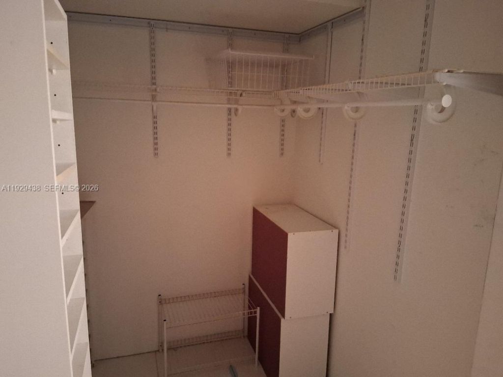 1100 St Charles Pl, Unit 719, Pembroke Pines, FL 33026 Photo