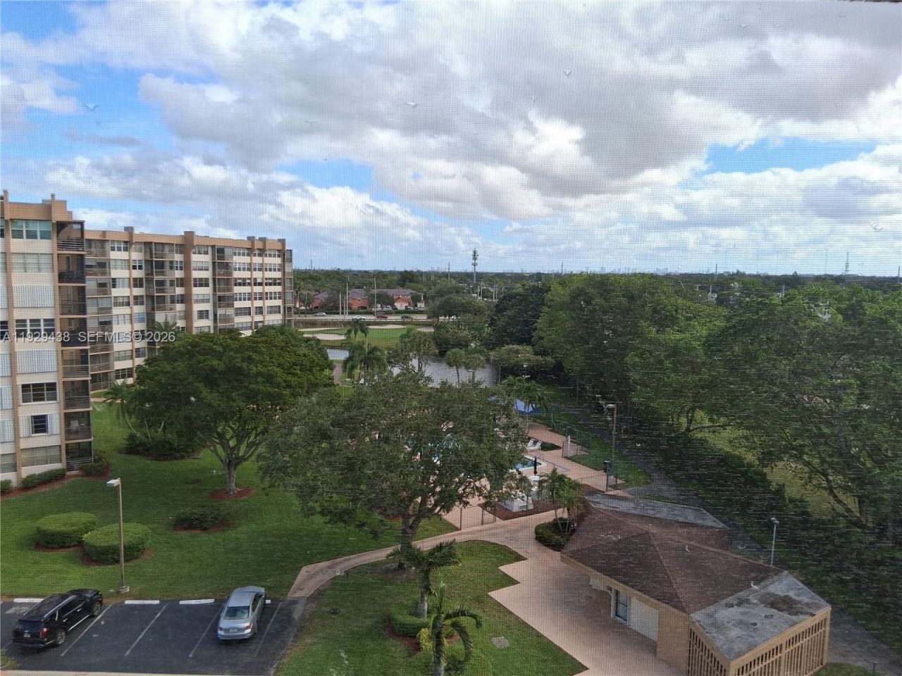 1100 St Charles Pl, Unit 719, Pembroke Pines, FL 33026 Photo