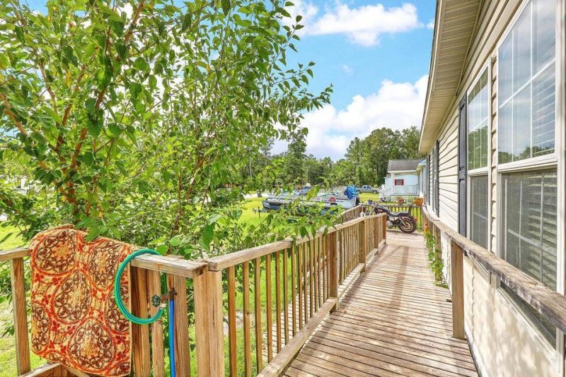 3071 Old Highway 52 Photo 6