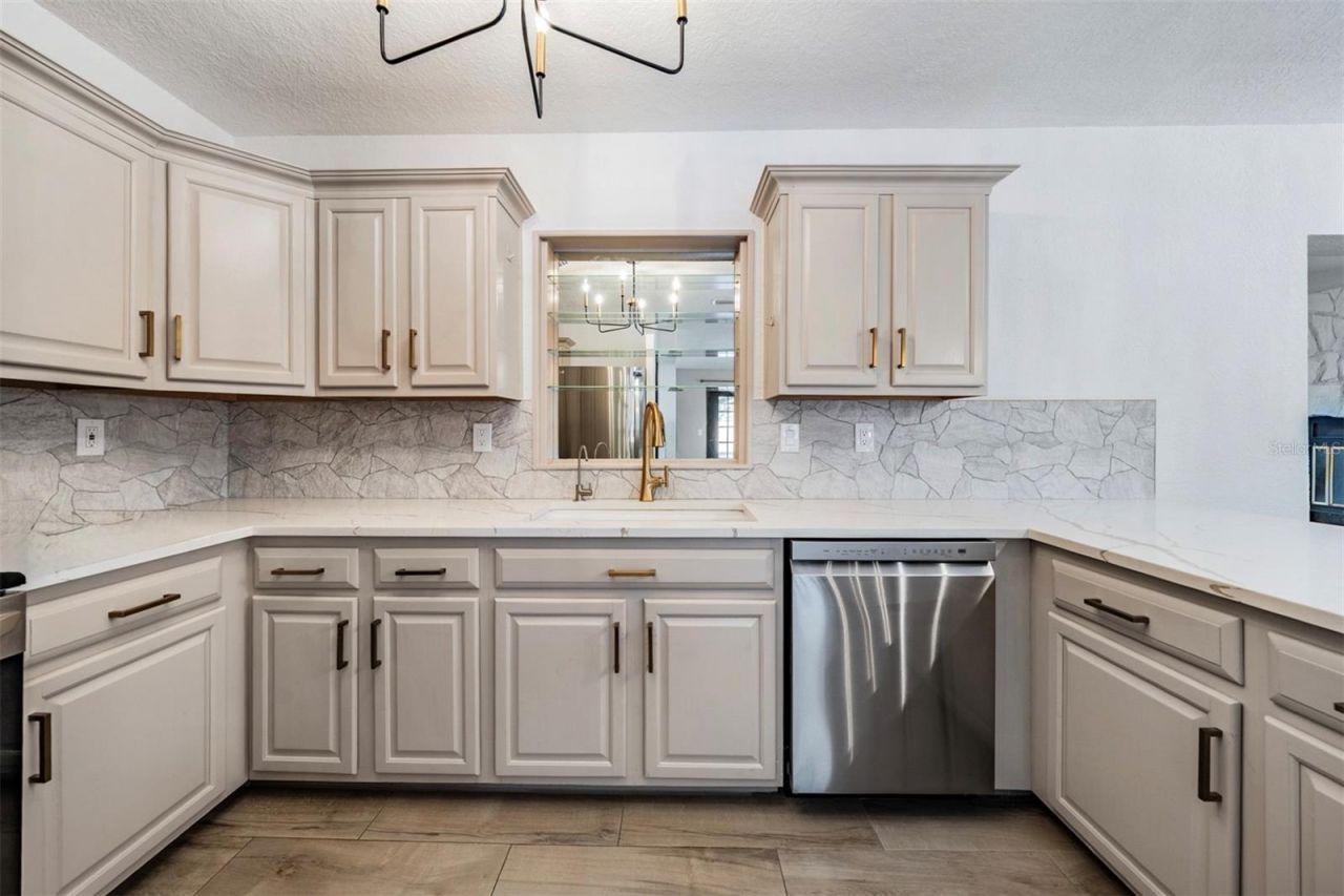 11715 59th Way N, Pinellas Park, FL 33782 Photo