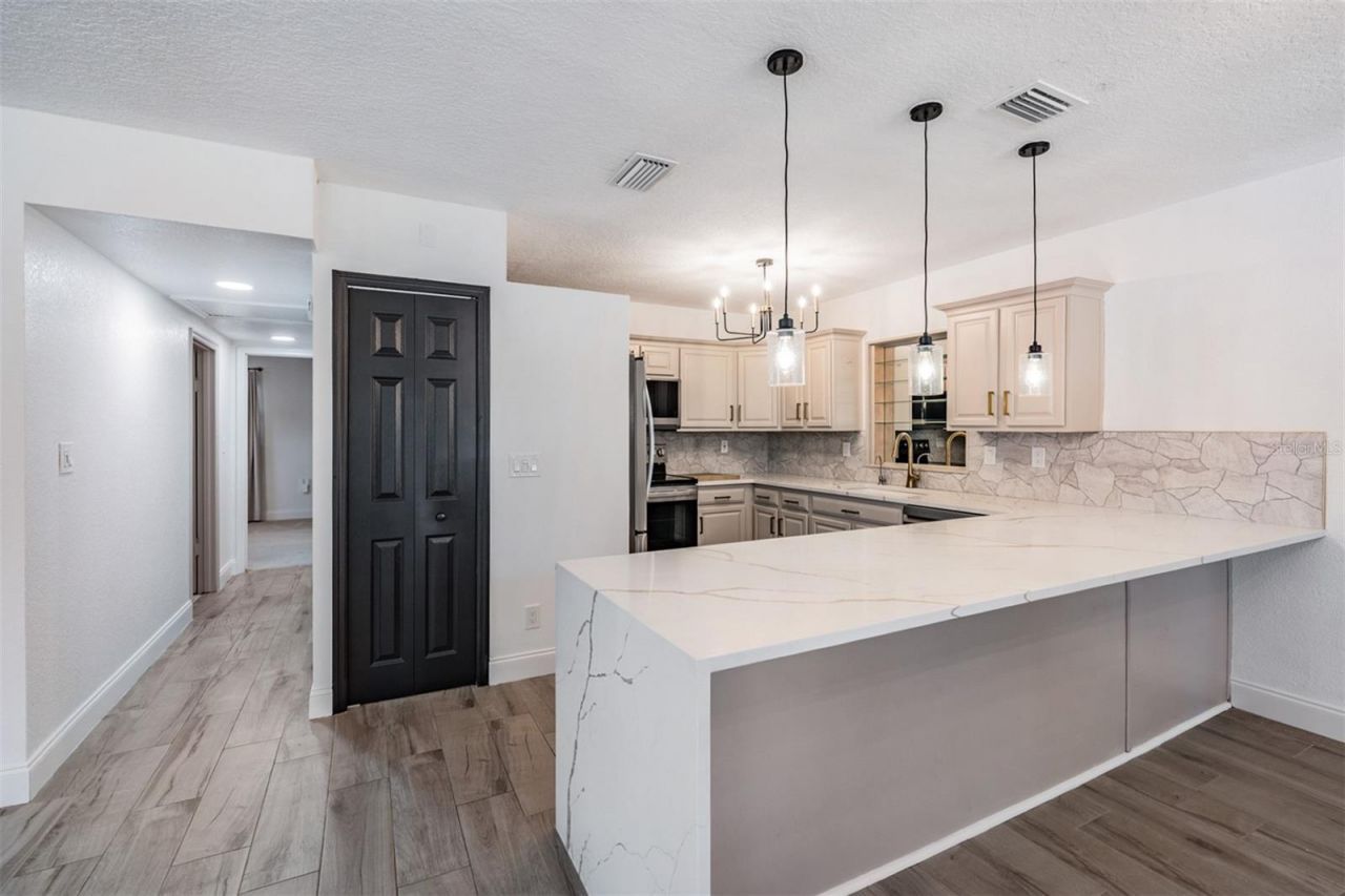 11715 59th Way N, Pinellas Park, FL 33782 Photo