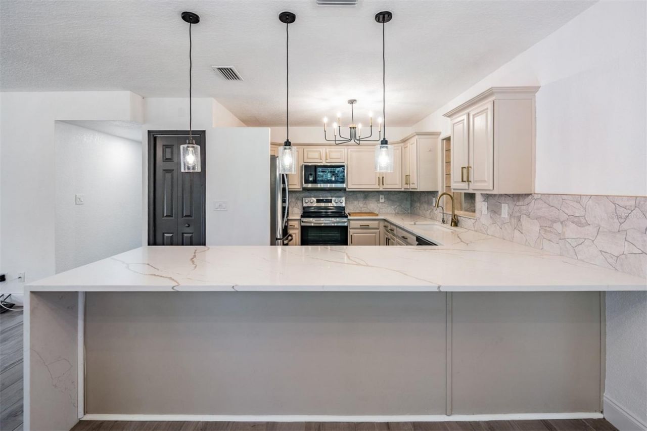 11715 59th Way N, Pinellas Park, FL 33782 Photo