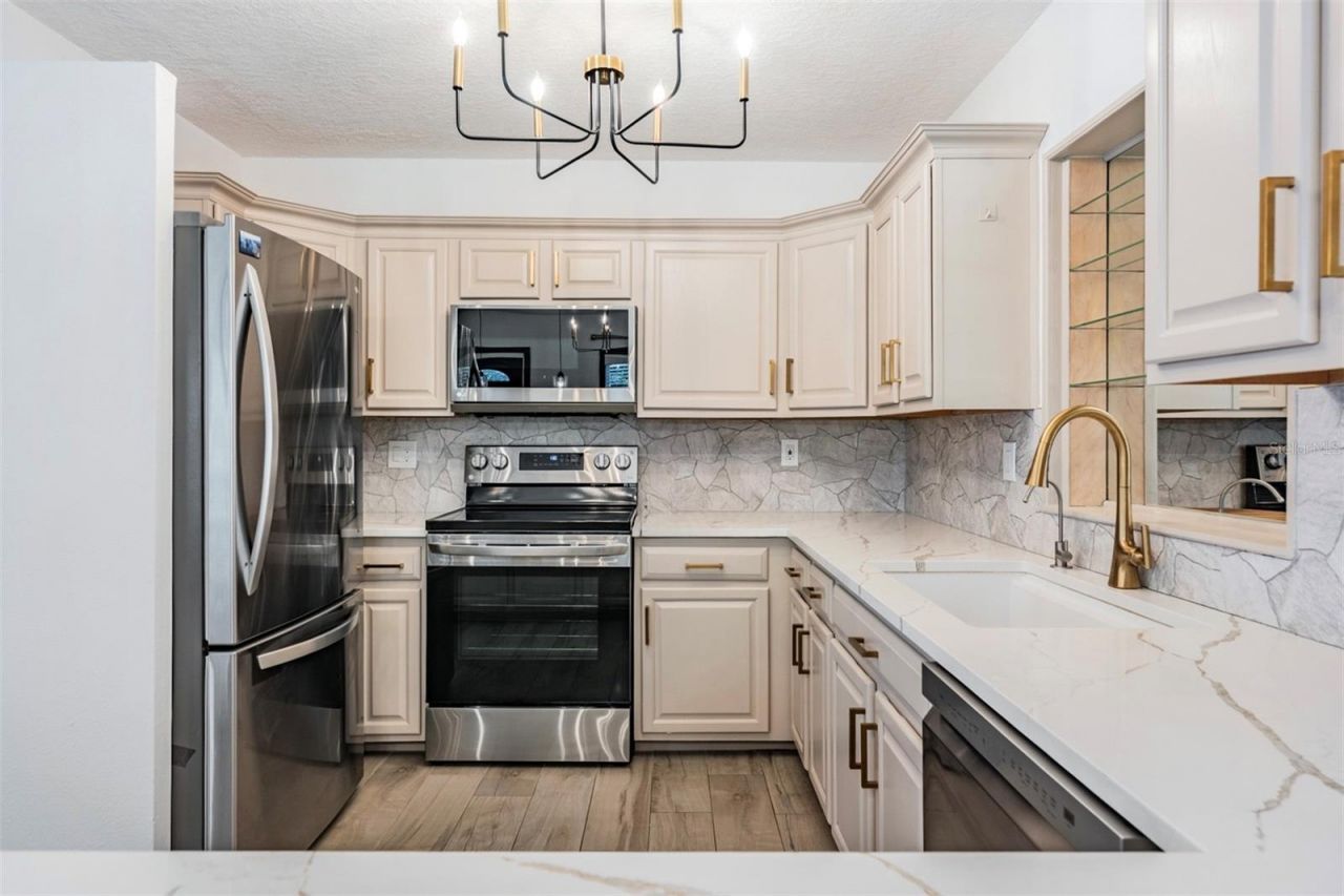 11715 59th Way N, Pinellas Park, FL 33782 Photo