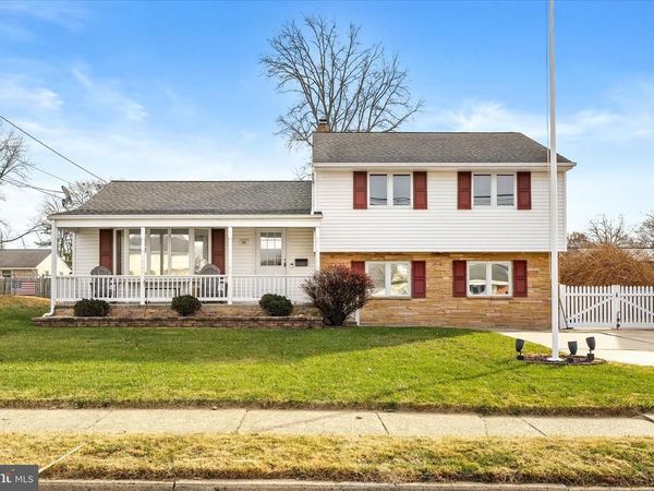 90 HEMPSTEAD ROAD, HAMILTON, NJ 08610