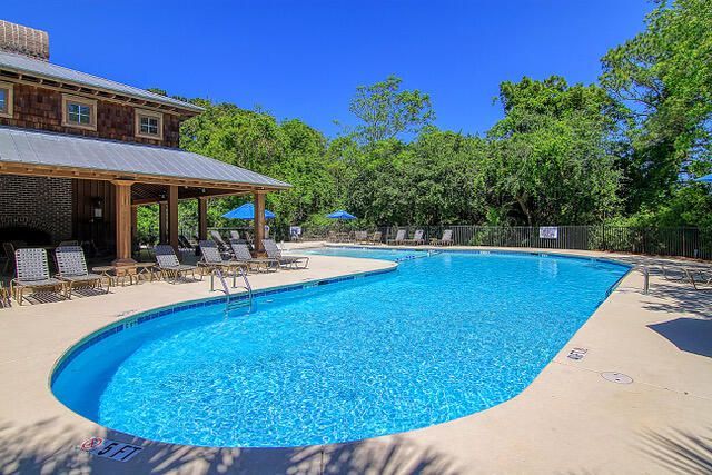 214 Clouter Creek Drive Photo 35