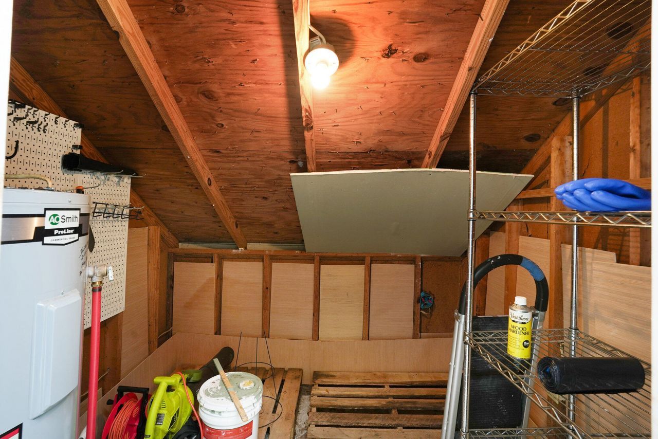 1131 Daffodil Lane Photo 28